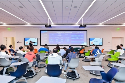 Rokid亮相華為開(kāi)發(fā)者大會(huì) 攜手Petal Search共創(chuàng)軟硬件生態(tài)繁榮